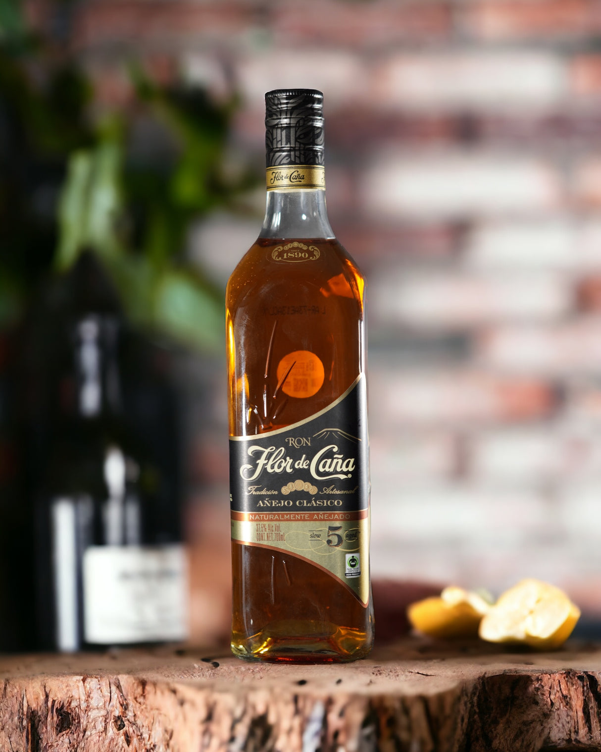 Ron Flor de Caña Añejo Clásico 5 años